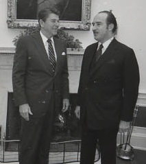 Ronald Reagan and James D. Theberge 1982.jpg