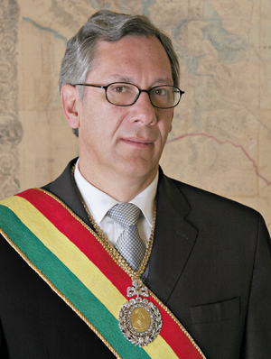 Eduardo Rodríguez Veltzé. 2005.png