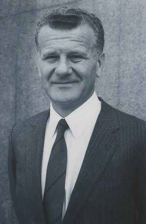 Ivan Stambolic, maj 1986.JPG